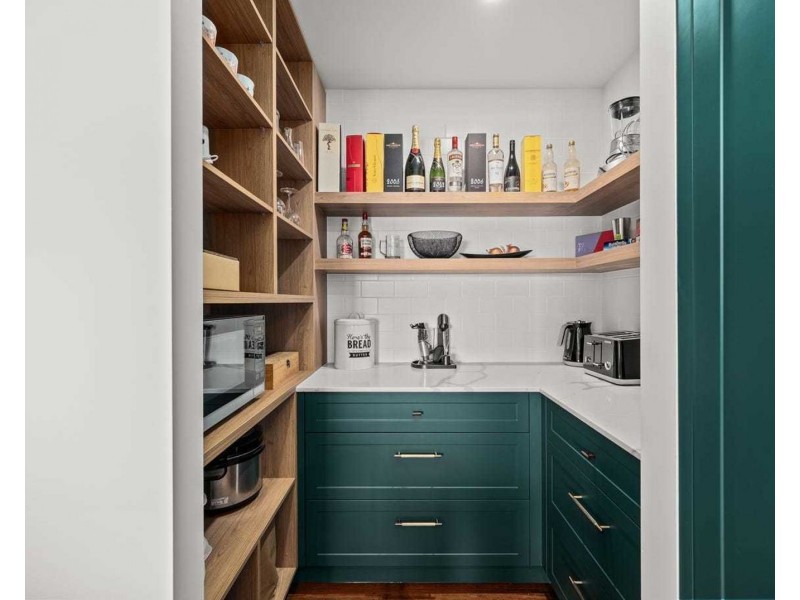 539 TINGAL RD, Wynnum QLD 4178