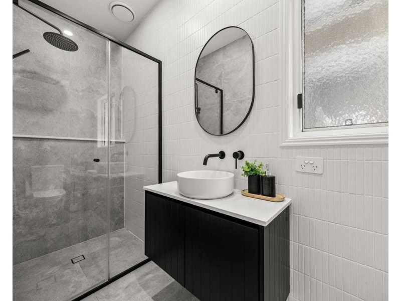 539 TINGAL RD, Wynnum QLD 4178