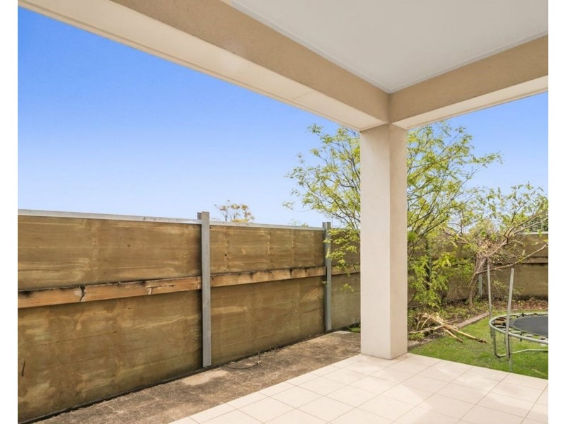 1 Highland Crescent, Belmont QLD 4153