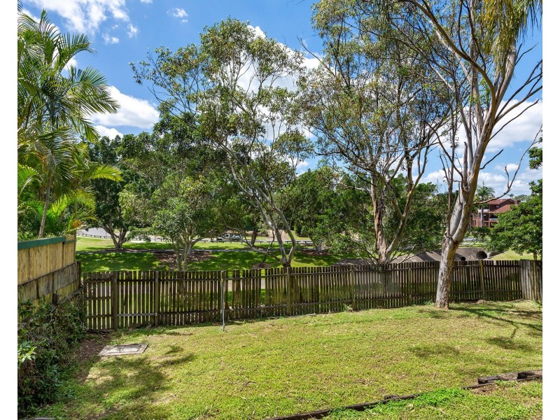 31 Costello Place, Stafford Heights QLD 4053