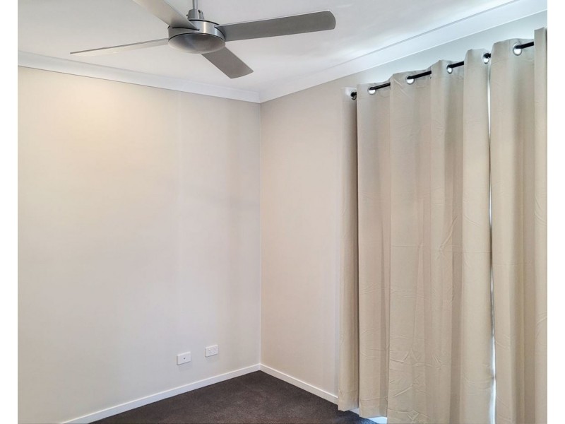 65 Applecross Cct, Spring Mountain QLD 4124