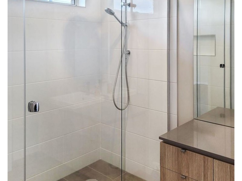 65 Applecross Cct, Spring Mountain QLD 4124