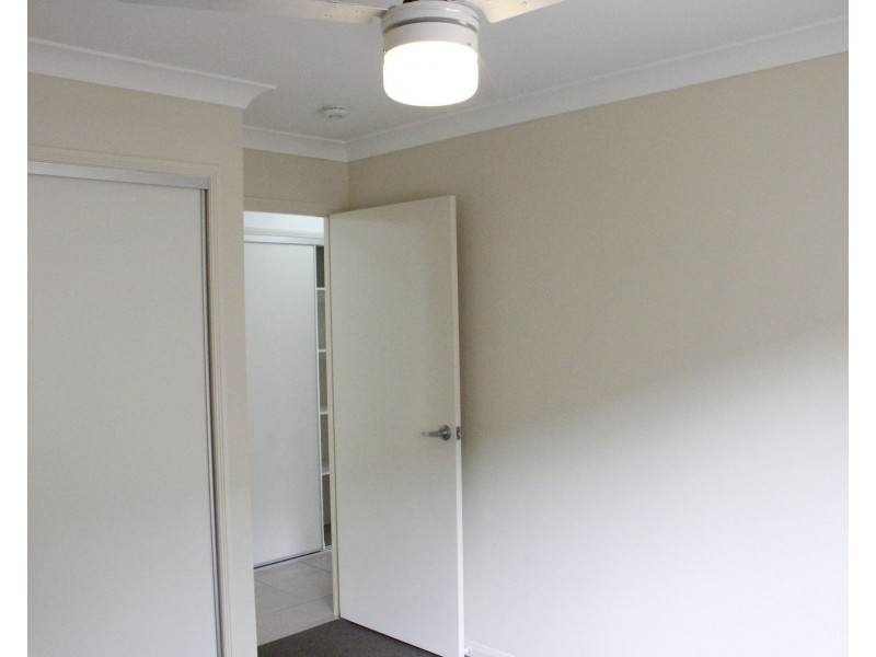 94 Huntley Cres, Redbank Plains QLD 4301