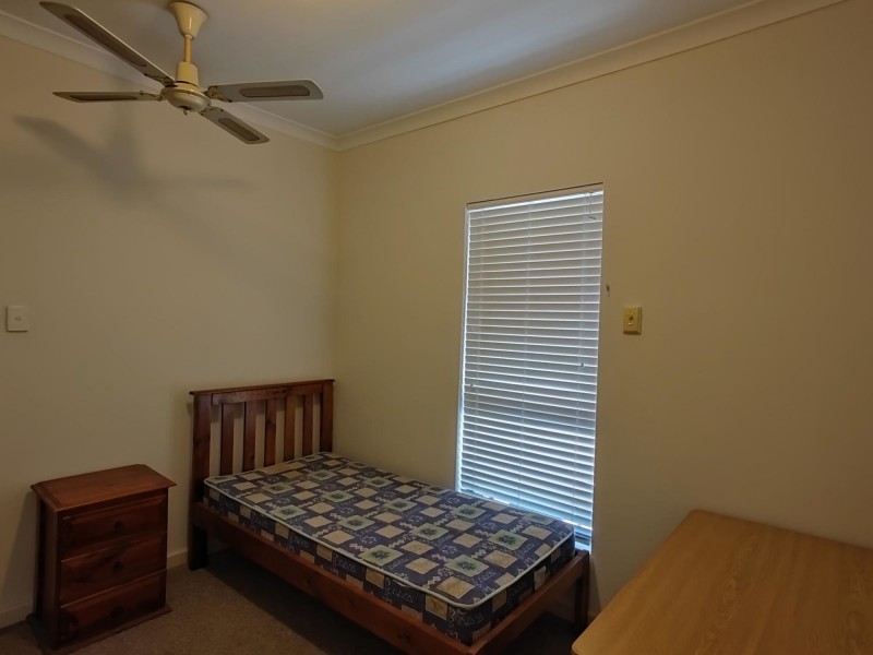 1/4 Holford Way, Wilson WA 6107