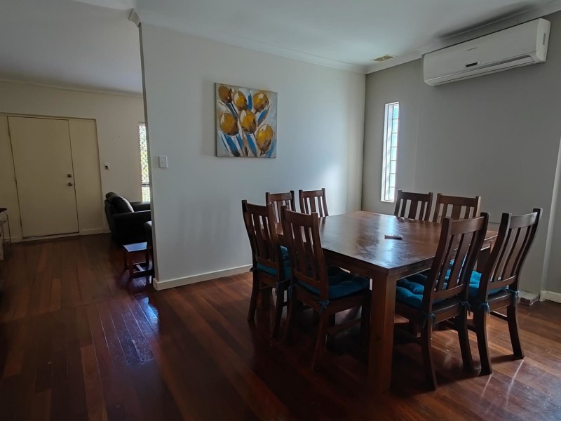 1/4 Holford Way, Wilson WA 6107