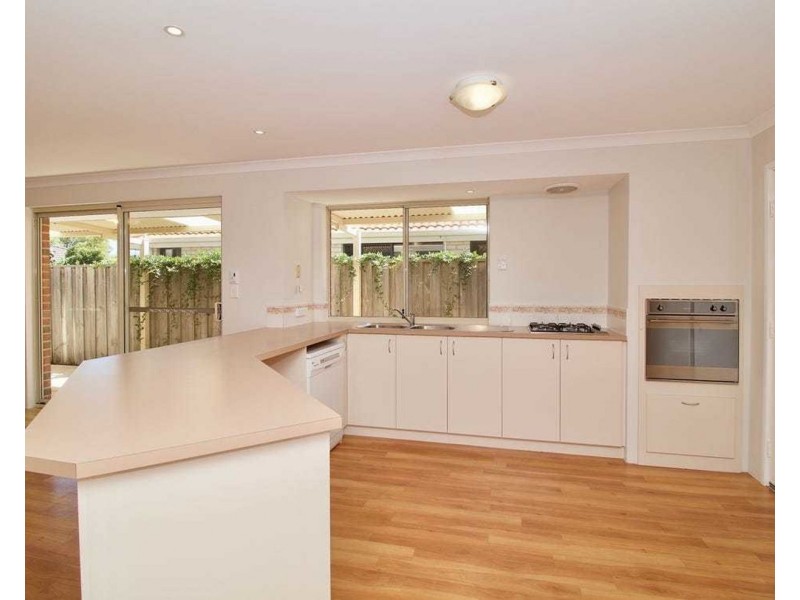 3 Few Court, Rockingham WA 6168