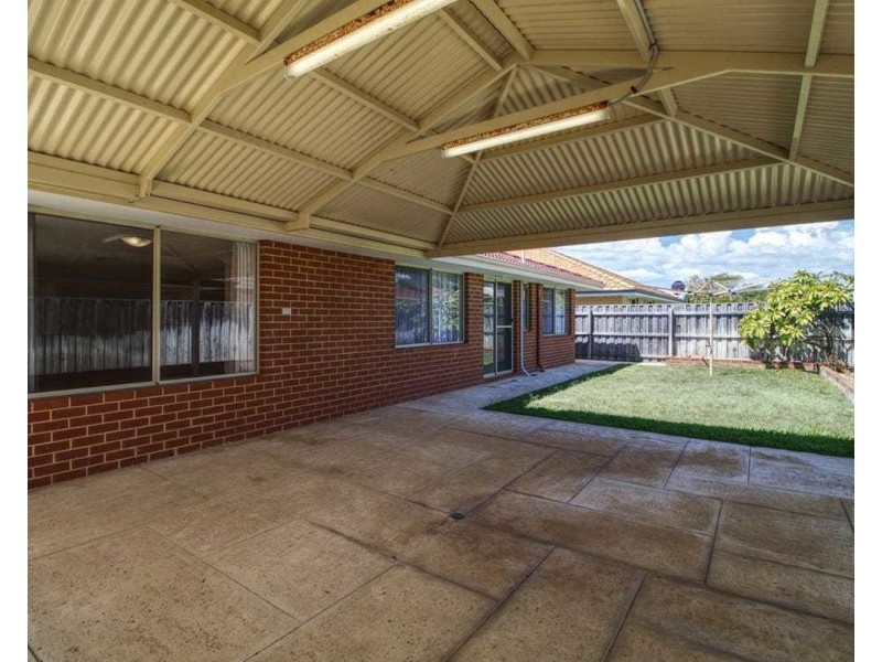 3 Few Court, Rockingham WA 6168