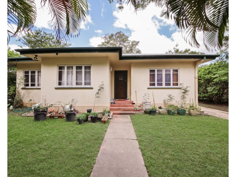 17 Francis Street, Caboolture QLD 4510