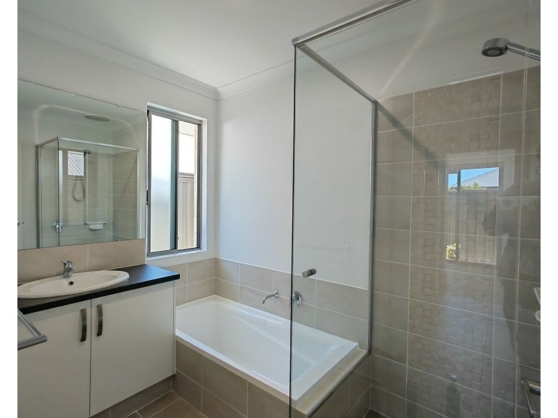 20A Rangeview Road, Landsdale WA 6065