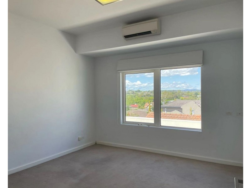 27 Donna Buang Street, Camberwell VIC 3124