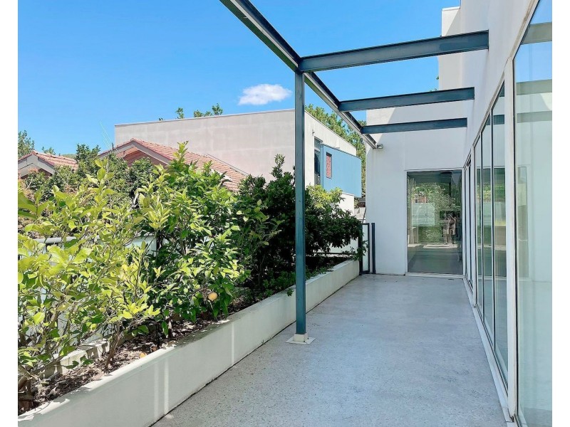 27 Donna Buang Street, Camberwell VIC 3124