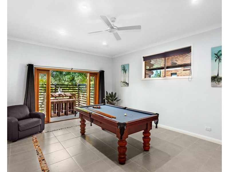9 Sussex Drive, Albany Creek QLD 4035