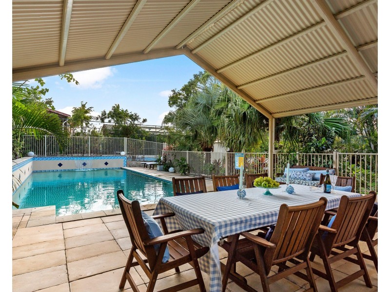 9 Sussex Drive, Albany Creek QLD 4035