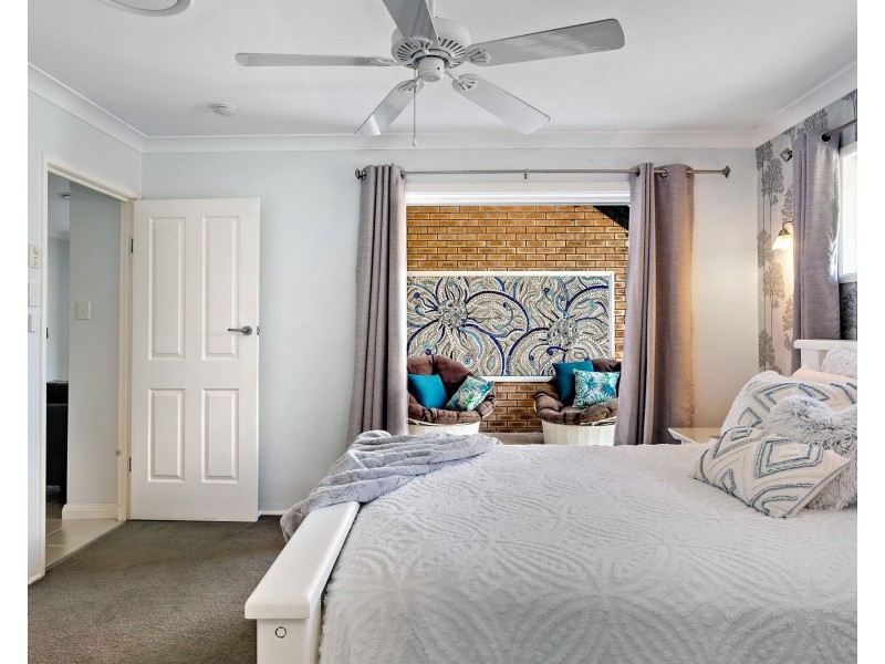 9 Sussex Drive, Albany Creek QLD 4035