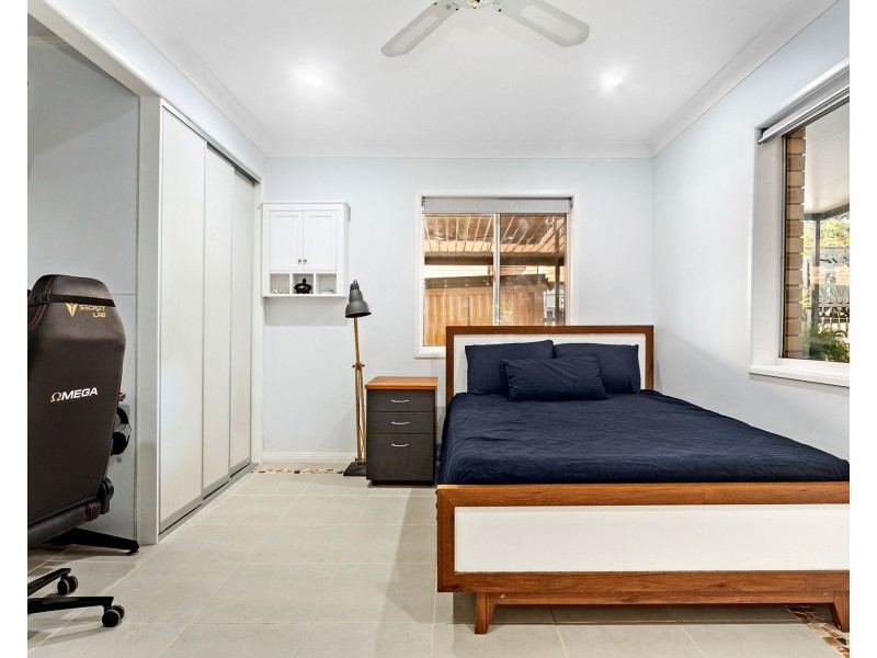 9 Sussex Drive, Albany Creek QLD 4035