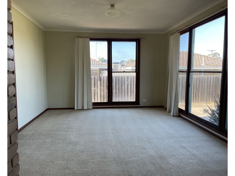 12 Nicholson Street, Sale VIC 3850