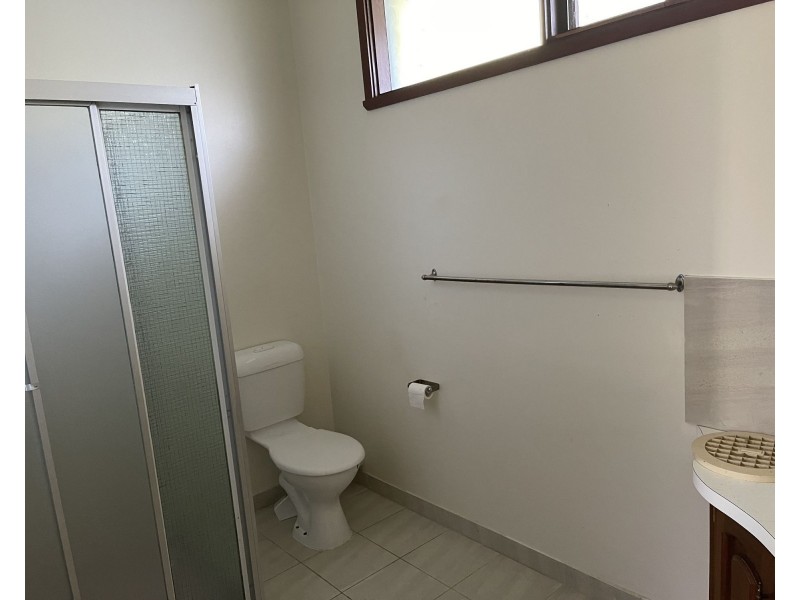 12 Nicholson Street, Sale VIC 3850