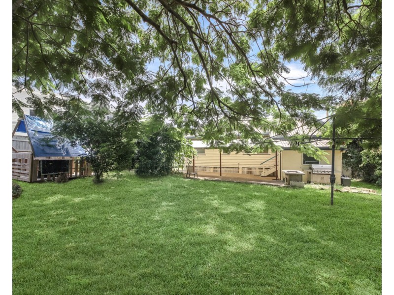 19 WIREGA STREET, Wavell Heights QLD 4012