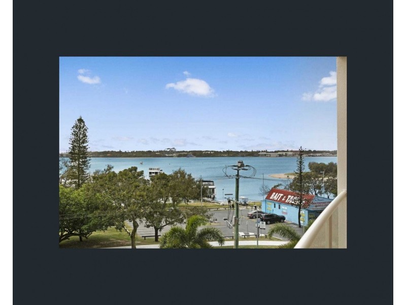 61/106 Marine Parade, Southport QLD 4215