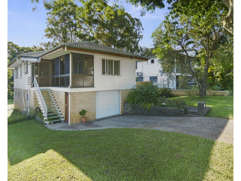 40 Illawarra Street, Everton Hills QLD 4053