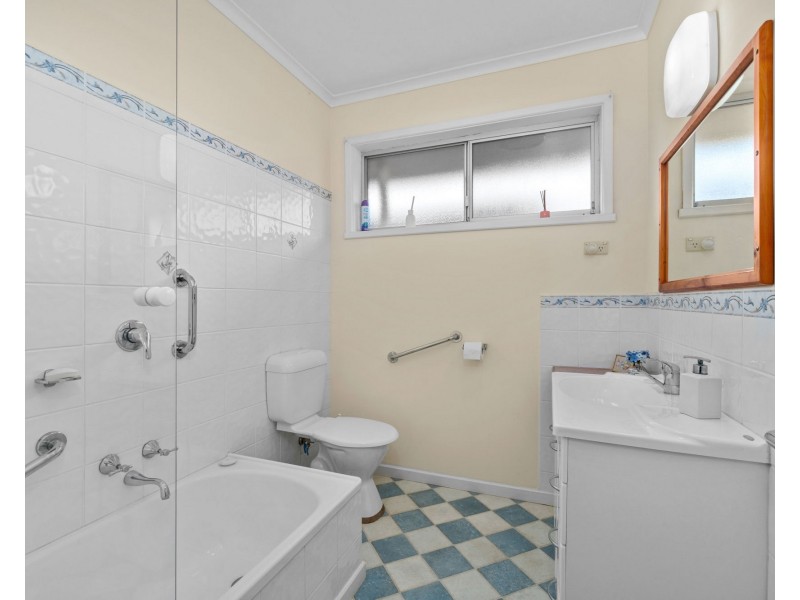 14 Alameda Drive, Sale VIC 3850