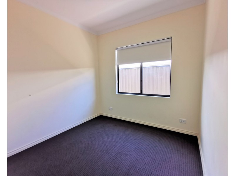 5 Bushside Drive, Aveley WA 6069