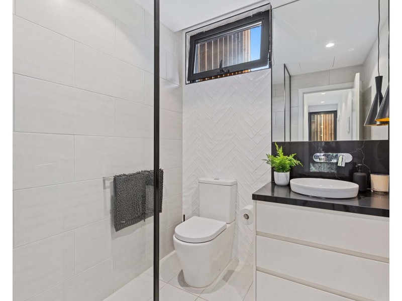 2/14 Yates Lane, Parkville VIC 3052