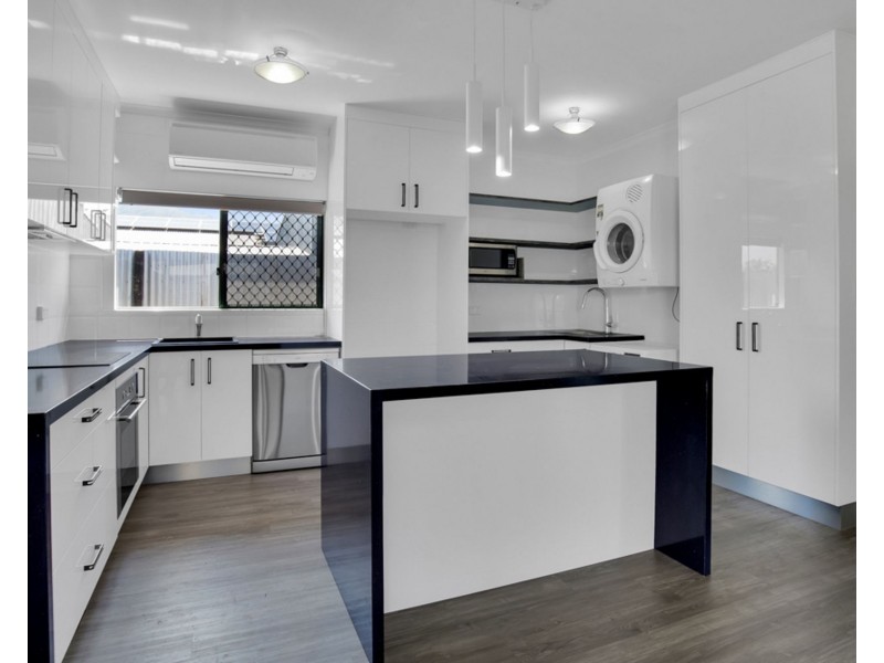 31 Cracknell Road, White Rock QLD 4868