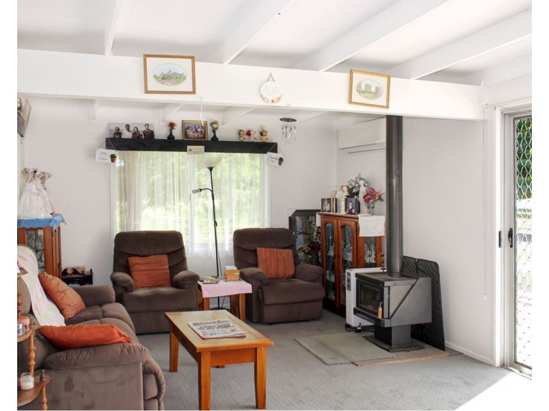 16 Nielsen Road, Rosewood QLD 4340