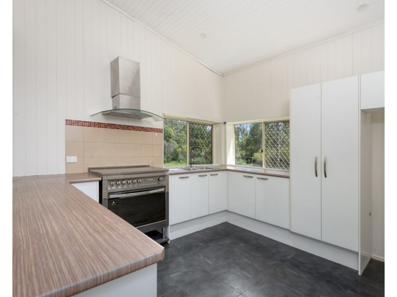 814 Ripley Road, South Ripley QLD 4306