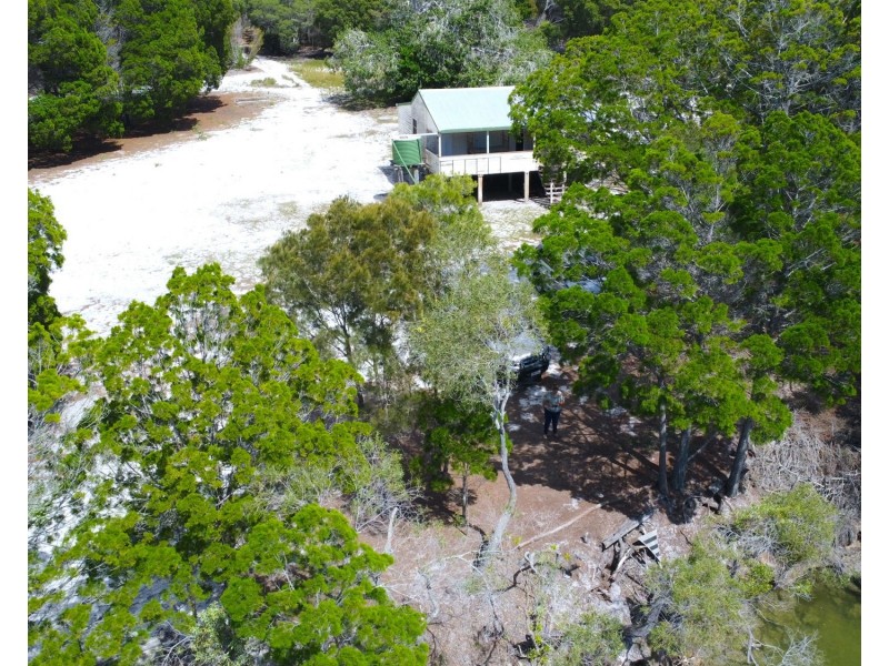 428 Woppis Road, Woodgate QLD 4660