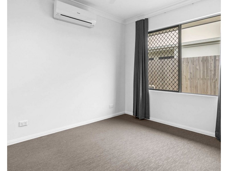 7 Byerstown Link, Trinity Park QLD 4879