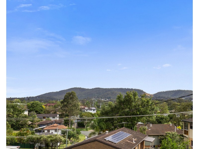 12 Grandis Court, Everton Hills QLD 4053