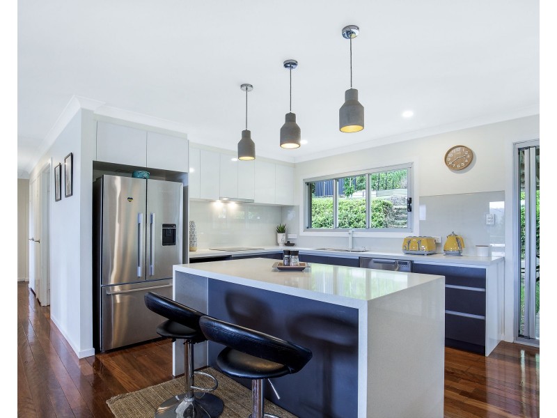 12 Grandis Court, Everton Hills QLD 4053