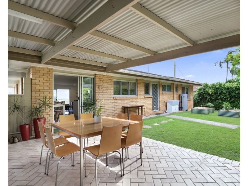 12 Grandis Court, Everton Hills QLD 4053