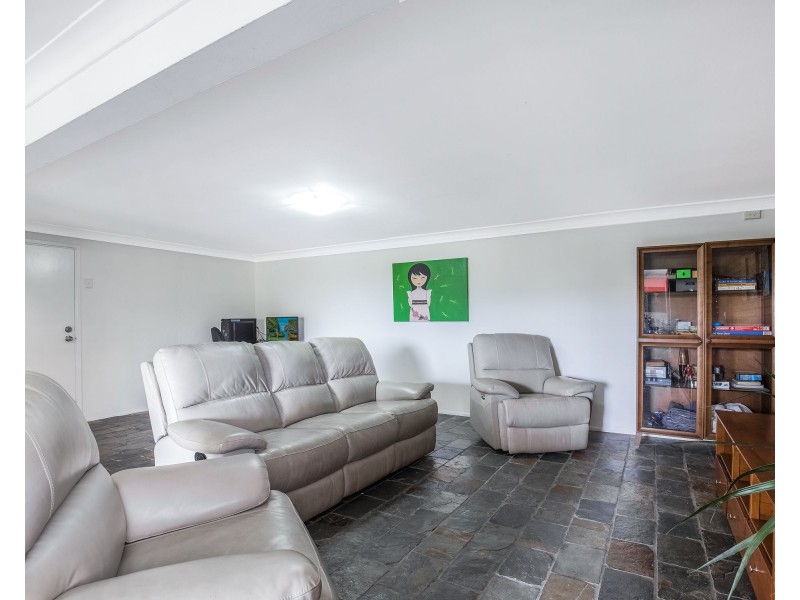 12 Grandis Court, Everton Hills QLD 4053