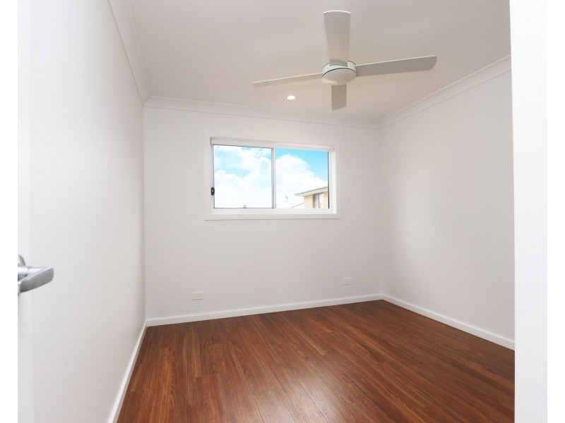 10A Hillcrest Avenue, Bateau Bay NSW 2261