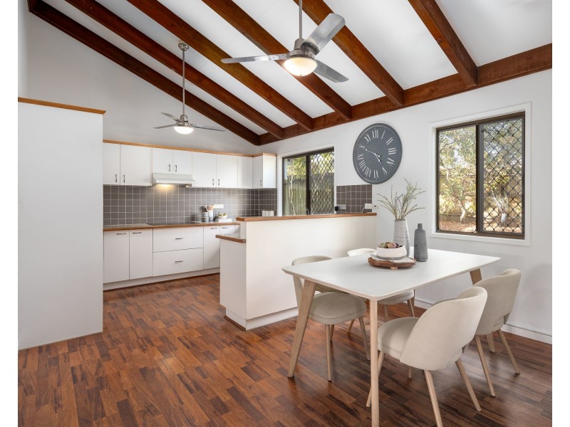 213 Bunya Road, Arana Hills QLD 4054