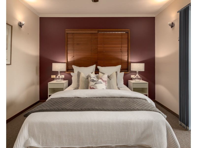 213 Bunya Road, Arana Hills QLD 4054