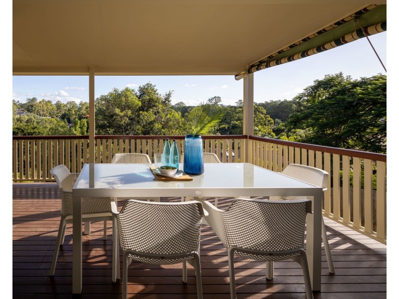 213 Bunya Road, Arana Hills QLD 4054