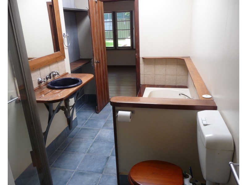 14 Cutts Street, Hamilton Hill WA 6163