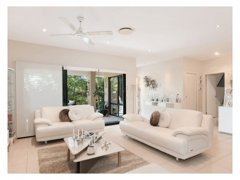 16 Torrance Street, Wooloowin QLD 4030