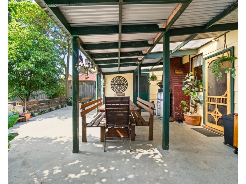 23 Raymond St, Stratford VIC 3862