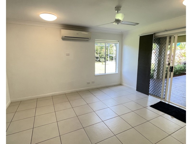 10 Green Avenue, Kewarra Beach QLD 4879