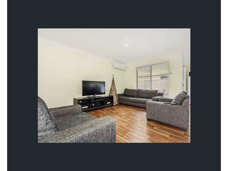 27 Chiltern Avenue, Brookdale WA 6112