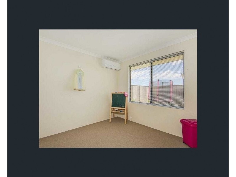 27 Chiltern Avenue, Brookdale WA 6112