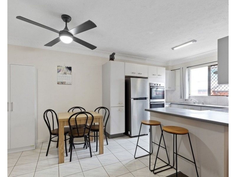 2/34 Rode Road, Wavell Heights QLD 4012