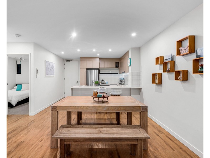 1202/1918 Creek Road, Cannon Hill QLD 4170