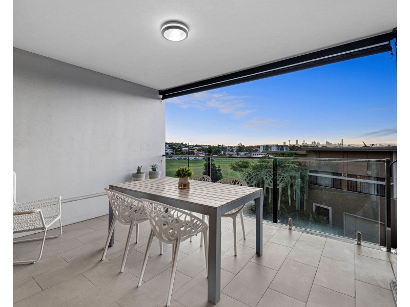 1202/1918 Creek Road, Cannon Hill QLD 4170