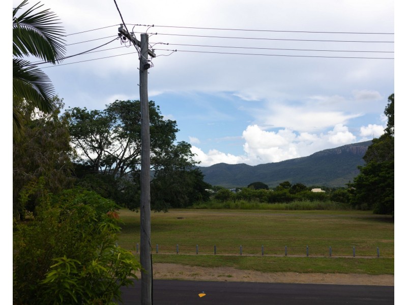 1/24 Welsh Street, Rosslea QLD 4812